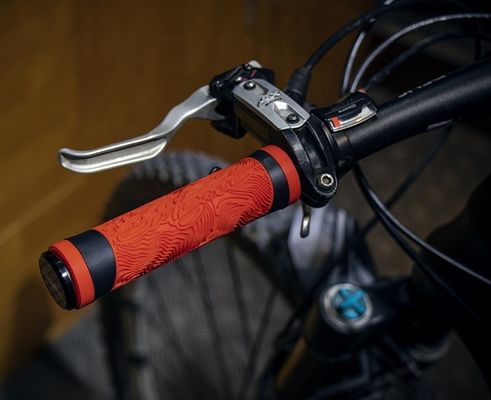 130mm * 30mm ENLEE シリカジェル 自転車のハンドルバーグリップ